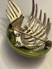 Vintage Metal Rhinestone Enamel? Brooch