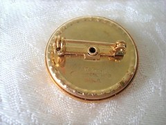 Vintage Gold Tone and Pearlized Celluloid Magnet Pin Brooch General Mfg. USA KJ
