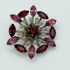 Vintage Brooch Red Pink Magenta Marquise Rhinestone Starburst Filigree Pin 2.5″