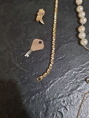 Vintage Avon And Lia Sophia And Other Jewelry Lot 17 Pieces Some Broken See Pics