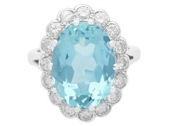 Vintage 7.65 Ct Aquamarine and 1.02 Ct Diamond 18k White Gold Cocktail Ring