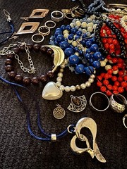 Rings & 52 Things Vintage New Jewelry Collection 22 Rings & More All Wearable
