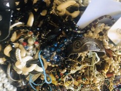 ESTATE Jewelry Vintage-Modern Huge Lot Craft, Junk, Wearable, One Full Pound