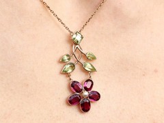 Antique 2.75Ct Garnet 2.35Ct Peridot and Pearl 9k Rose Gold Pendant Circa 1910
