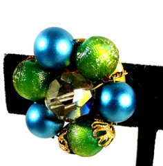 Vintage Gold Color Blue and Green Bead Cluster 1 ” Clip on Earrings