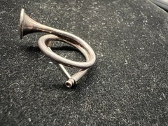 Vintage Sterling Silver 925 French Horn Brooch 3.5 Grams a bit over 1″