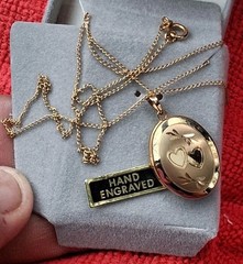 Vtg True Kay MOM Gold Heart Locket & Necklace 1/20 14k GF Engraved Pendant