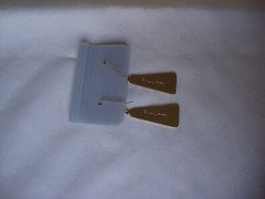 VINTAGE SAMUEL HUANG DESIGNER SIGNED CLOISONNE RETRO MOD CREAM DANGLE EARRINGS
