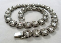 HALO PAVE SET SPARKLING LARGE FACETED CRYSTAL LINKS RHODIUM PLATE NECKLACE