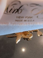 Kirks Folly Cherub Angel Brooch Pin Gold Tone Crystals Signed New T12