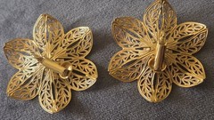 Vintage Gold Tone Filigree Flower Clip On Earrings Aurora Borealis AB Rhinestone