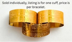 RARE Vintage M·A·C Cosmetics Employee Gift – Floral Etched Logo Cuff Bracelet
