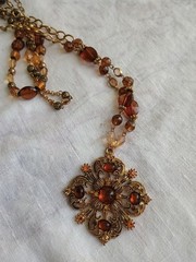 NOS 1990s Faux Ambrr Topaz Vintage Necklace Layered Macy’s NWT Rbt Rose Maximal