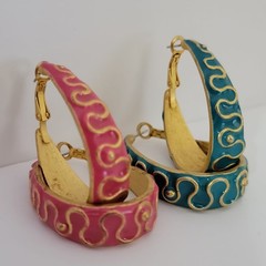 Vintage Gold Tone Pink Blue Enamel Dangle Hoop Earrings Statement