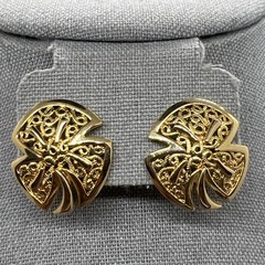 Vintage Gold Tone Clip On Earrings Filigree Fan Clover Design Textured Statement