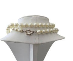 Vintage Carol Lee Long Ivory Imitation Pearl Hand Knotted Silver Tone Necklace