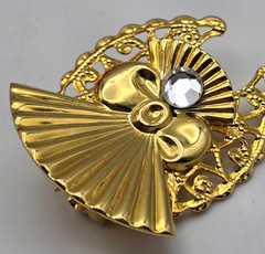 Vintage 1996 AOL Angels Of Love Rhinestone Angel Brooch Gold Tone Filigree 1″