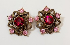 Vintage Red Pink Rhinestone flower Star Earrings