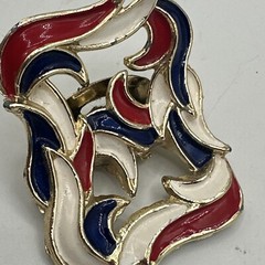 Vintage TIPTOE Brand Enamel Red white Blue pattern Brooch Pin 2.5 inches