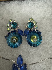 🌟Rare Book Set🌟Juliana D&E Peacock Blue Margarita Rhinestone Pendant Earrings