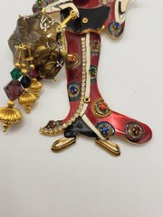 LUNCH AT THE RITZ Geisha Girl Pendant Brooch Hand Painted Fully Articulated