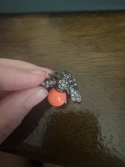 Joan Rivers Vintage Interchangeable Bee Brooch With 9 Colored Bottoms
