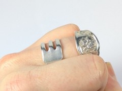 Vtg Silver-Plated William Rogers Oneida Fork Ring Floral Full Bypass Wrap Ring