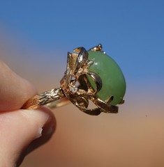 Vintage 10k Solid Gold Natural Untreated Apple Green Jadeite Jade Diamond Ring