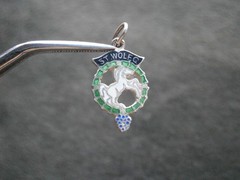 St Wolfgang Horse Austria Vintage 800 Enamel Travel Shield Bracelet Charm 1.1g