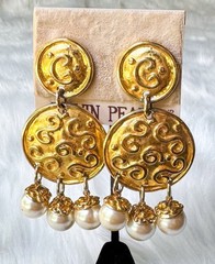 ERWIN Pearl Vintage Baroque Runway Hollywood Byzantine Gold Statement Earrings