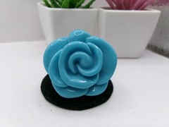 Vintage Plastic Lucite Molded Flower Ring~SIZE 8-8 1/2~TURQUOISE~1970’s~80’s