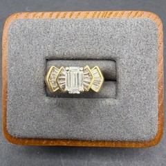 ❤️‍🩹 18k YG Emerald Cut 1.40CTW 1.00 CT Ctr Diamond Wedding Ring Size 6.5