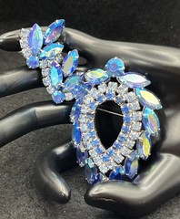 Sarah Coventry Brooch Earrings AB Blue Lagoon Set Book Piece Juliana D&E Z06