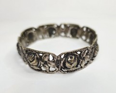Vintage Brass Toned Metal Rose Panel Bracelet 8″ Bangle Art Nouveau Style