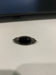 Vintage Art Deco Sterling Silver Marcasite & Oval Onyx Small Bar Brooch Pin 925