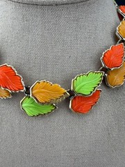 Vintage Thermoset Leaf Necklace Neon Green Red Gold Tone 14”
