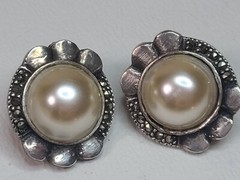 Sterling Silver Pearl Marcasite Post Pierced Earrings Vintage Estate .75in