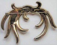 Large Vintage Signed Free Form Brooch Monet Gold Tone Pin