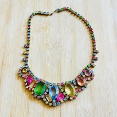 VTG Pastel Matching Set Brooch Pin Earrings Necklace Rhinestone Colorful 50s