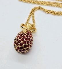 Joan Rivers Egg Pendant Necklace Red Crystal Gold tone Chain Retired 28 in
