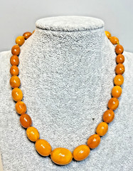 1930 Art Deco Natural Baltic Egg Yolk Amber Bead Beaded Necklace 18gr.