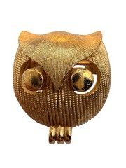 Trifari Owl Pin MCM Modernist Minimalist Bird Gold Trifarium Textured Vintage 1