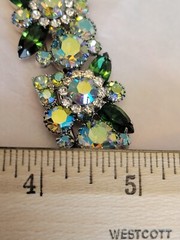 Vintage Juliana deep Green borialis Rhinestone Floral Silvertone Bracelet