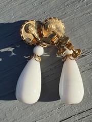 Vintage Signed Miriam Haskell White Glass Dangle Drop Clip Screw Back Earrings