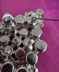 Dazzling Huge Juliana, D & E Sparkly Clear Rhinestones Brooch