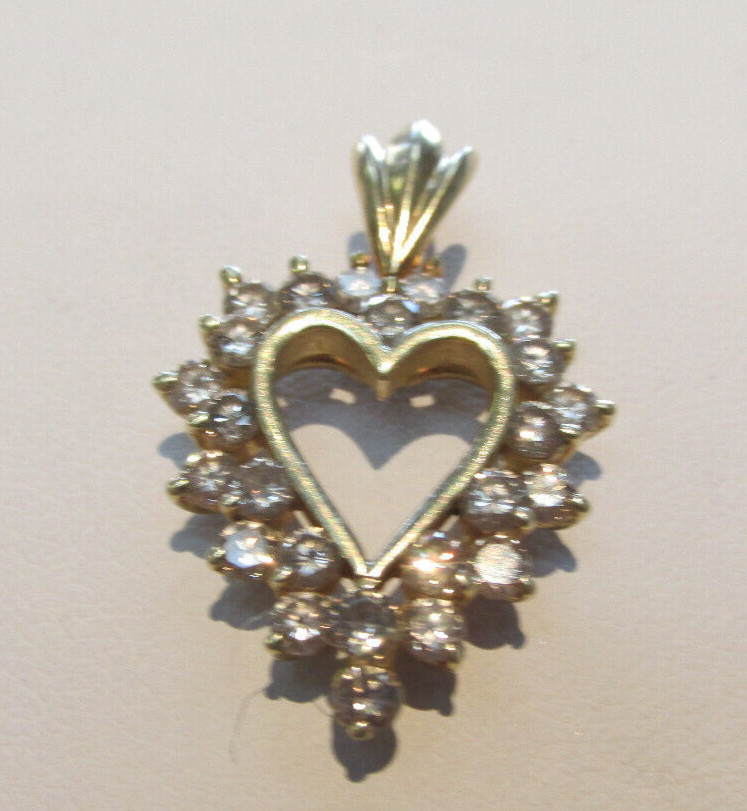 Beautiful Vintage 2.50 ctw Diamond Heart Pendant in 14k Gold MAKE OFFER