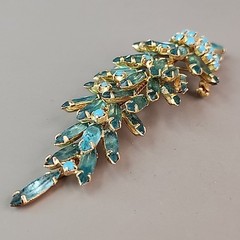Vintage Rhinestone Brooch Clip Earrings Set Blue Waterfall Articulated Designer