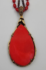 1960s Brutalist Love Witch Red Bead Gold Tone Pendant Necklace Vintage