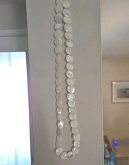 Vintage Mother Of Pearl Round Flat Disc Beaded Necklace 24 inch.