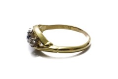 PRETTY ANTIQUE ENGLISH 18K GOLD SAPPHIRE & DIAMOND TRILOGY RING c1910